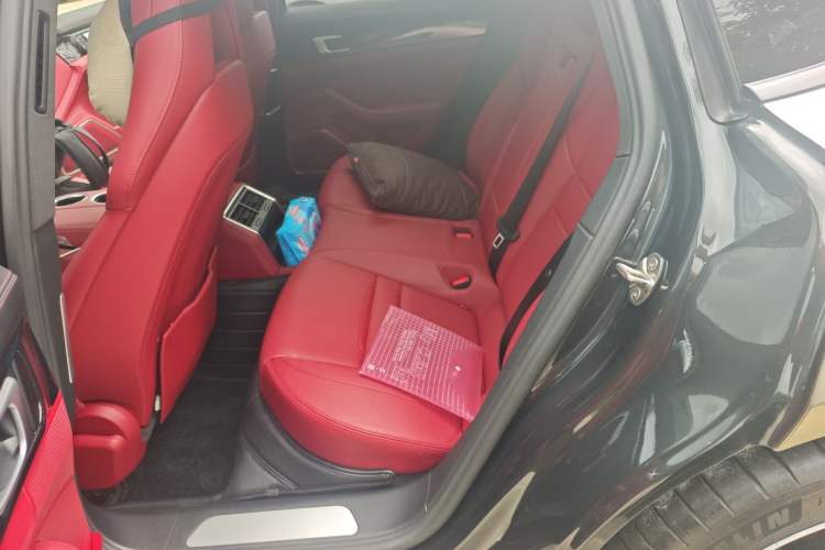 Used Porsche Panamera 2021 Panamera 2.9T Left Rear Seat