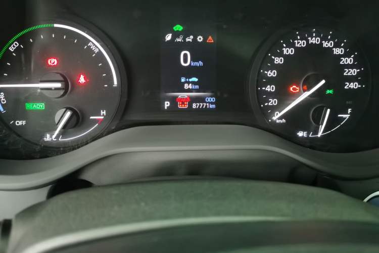 Used Toyota SIENNA 2023 2.5L Hybrid Comfort Edition
