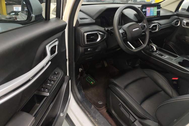 Used Radar King Kong 2025 460 km All-Wheel Drive Long-Box Version – Mighty King Kong Driver Seat