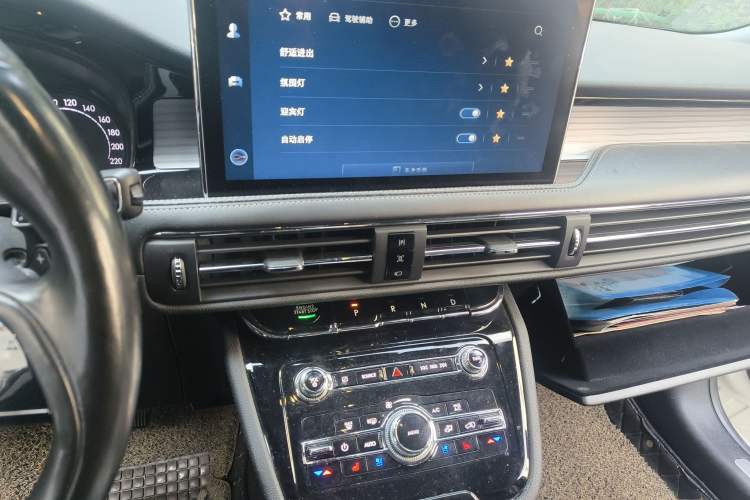 Used Lincoln Corsair 2021 2.0T Two-Wheel Drive Deluxe Edition
