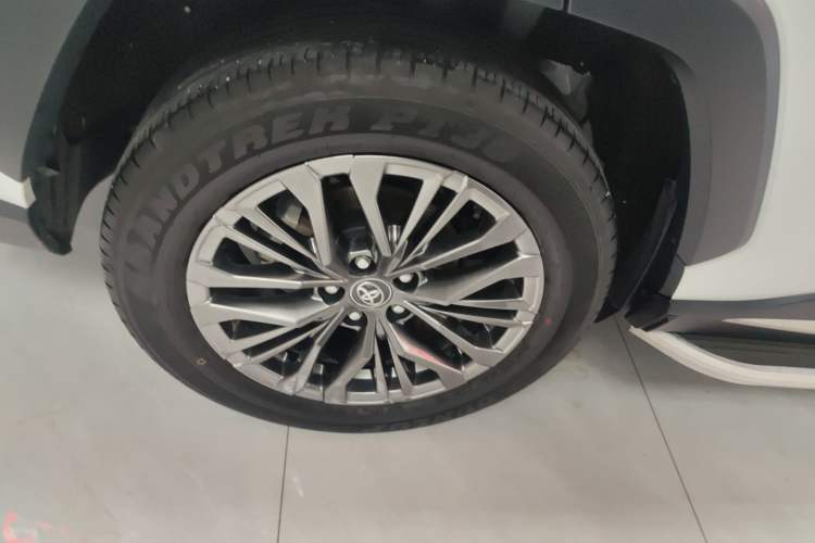 Used Toyota Wildlander 2023 2.0L CVT Two-Wheel Drive Luxury PLUS Edition