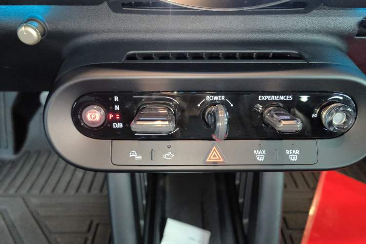 Used MINI Electric COOPER 2024 456km COOPER E Classic Edition Gear Lever