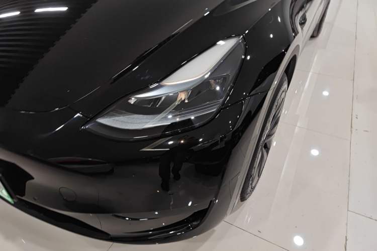 Used Tesla Model Y 2023 Rear-Wheel-Drive Version