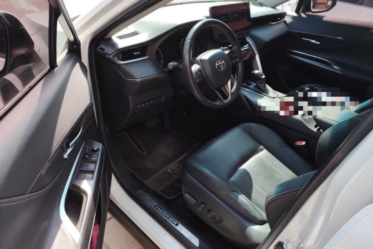 Used Toyota Harrier 2022 Dual-Engine 2.5L CVT Four-Wheel Drive Luxury Edition Driver Seat