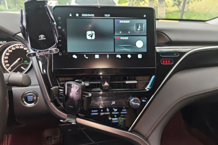 Used Toyota Camry 2021 2.0G Luxury Edition
