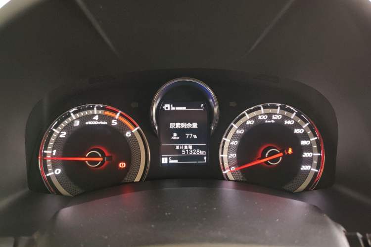 Used Isuzu JLM 2022 2.8T Classic Diesel Two-Wheel Drive Comfort Version with Long Wheelbase – JE493ZLQ6E