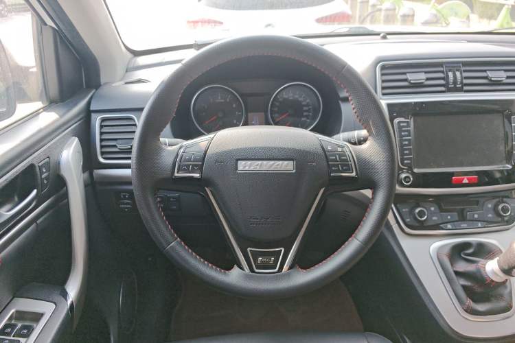 Used Haval M6 2019 1.5T Manual Two-Wheel Drive Elite Version China VI Standard
