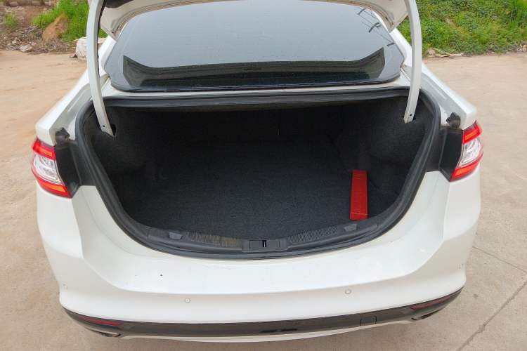 Used Ford Mondeo 2013 2.0L GTDi 200 Fashion Edition