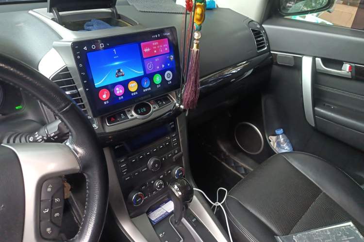 Used Chevrolet Captiva 2014 2.4L 4x4 Flagship Edition 7 Seats
