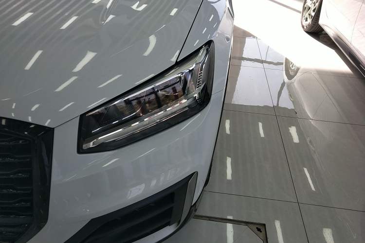 Used Audi Q2L 2018 35 TFSI Launch Exclusive Edition China V