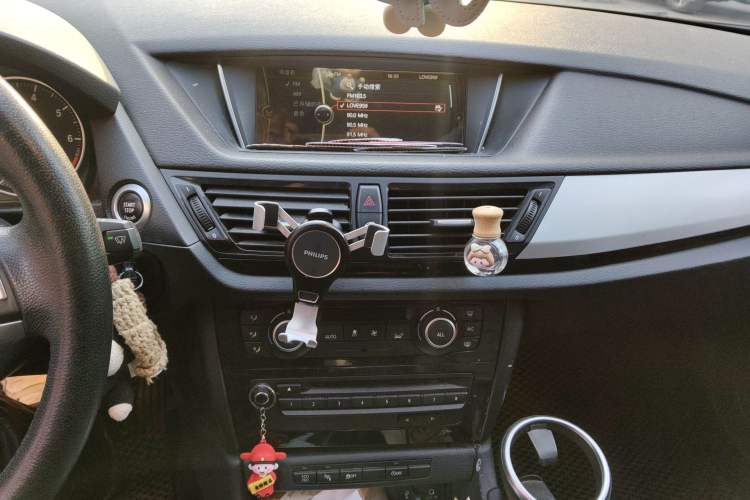 Used BMW X1 2014 sDrive18i Leading Model