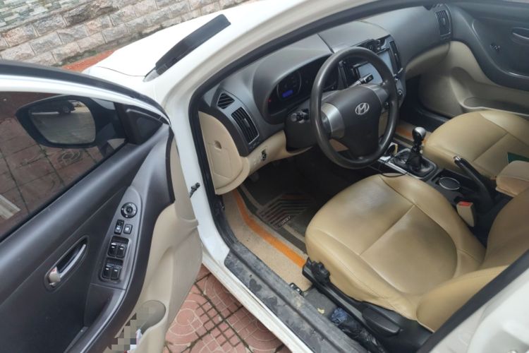 Used Hyundai Celesta 2011 1.6L Manual Comfort Edition