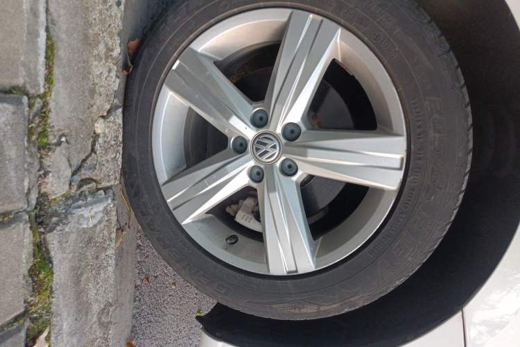 Used Volkswagen Gran Lavida 2017 1.6L Automatic Fashion Edition