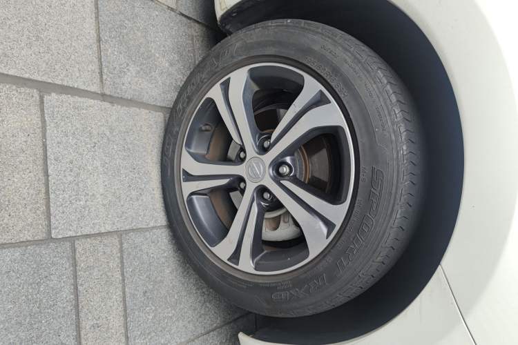 Used Nissan Tiida 2020 1.6L CVT Smart Enjoyment Edition Right Front Wheel Hub