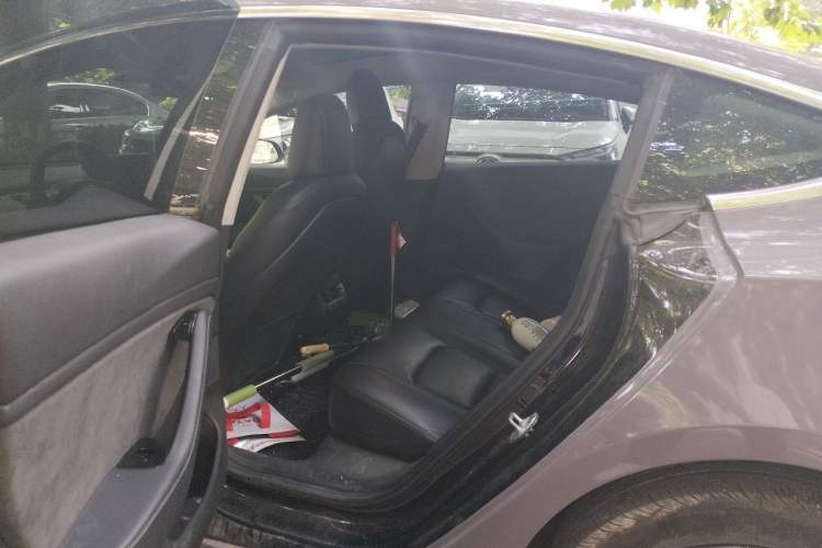 Used Tesla Model 3 2019 Long-Range Rear-Wheel-Drive Version