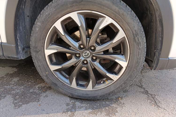 Used Mazda CX-5 2015 2.5L Automatic 4x4 Flagship Model
