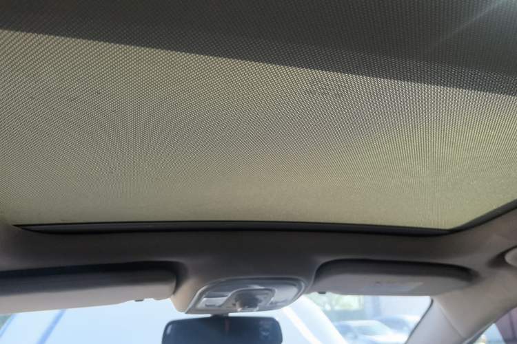 Used BYD Yuan New Energy 2018 EV360 Smart Connected Cool Model Headliner