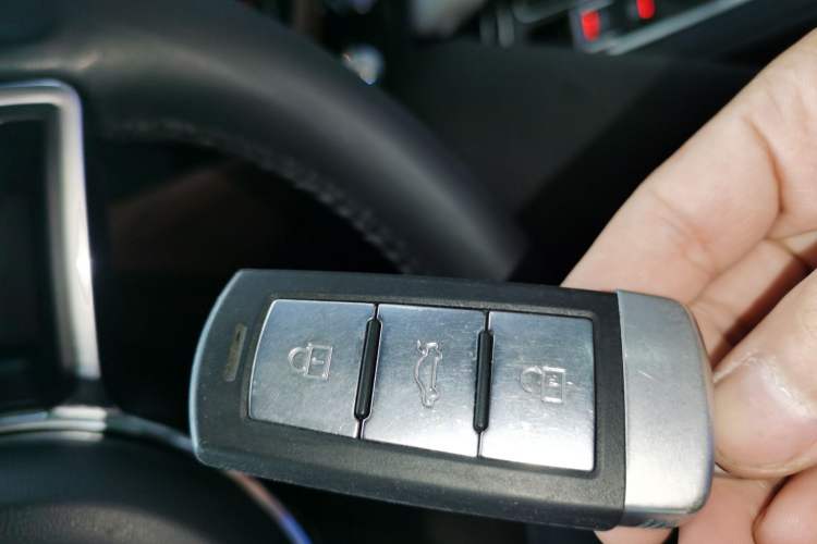 Used Zotye T600 2016 Sport Edition 1.5T Manual Prestige Model Interior 1