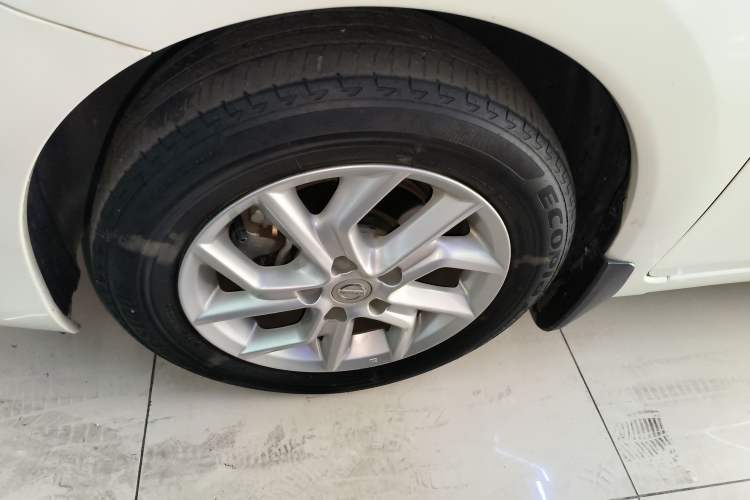 Used Nissan Tiida 2021 1.6L CVT Smart Drive Edition Left Front Wheel Hub