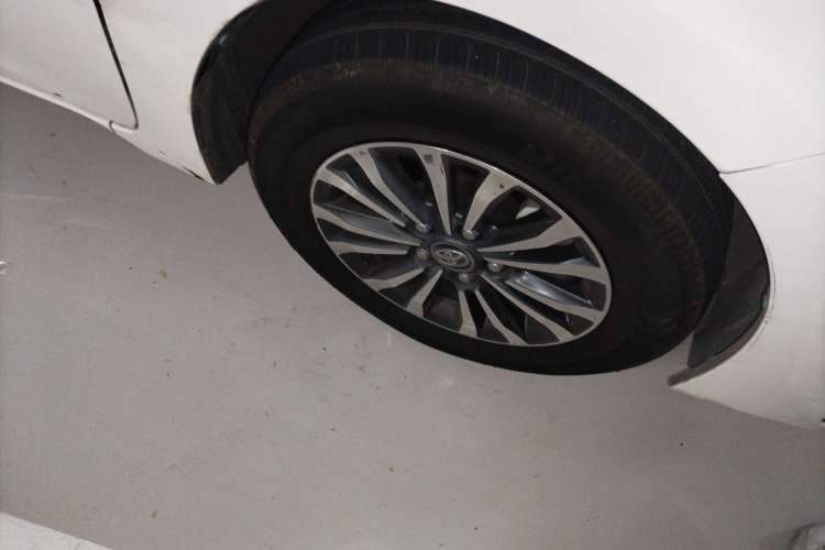 Used Toyota Corolla 2018 1.2T S-CVT GL Smart Enjoyment Version Right Front Wheel Hub