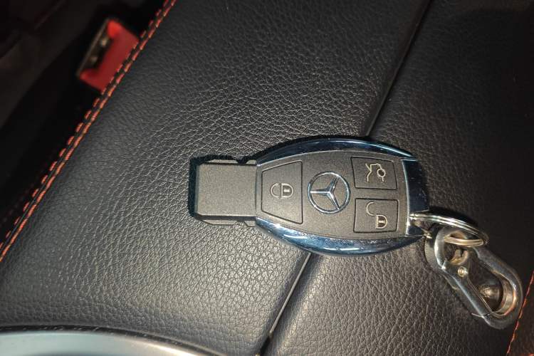 Used Mercedes-Benz GLC AMG 2017 AMG GLC 43 4MATIC Vehicle Key