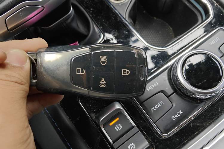 Used BAIC Off-Road BJ40 2021 2.0D Automatic Four-Wheel Drive Blade Hero Edition Adventurer Type Vehicle Key