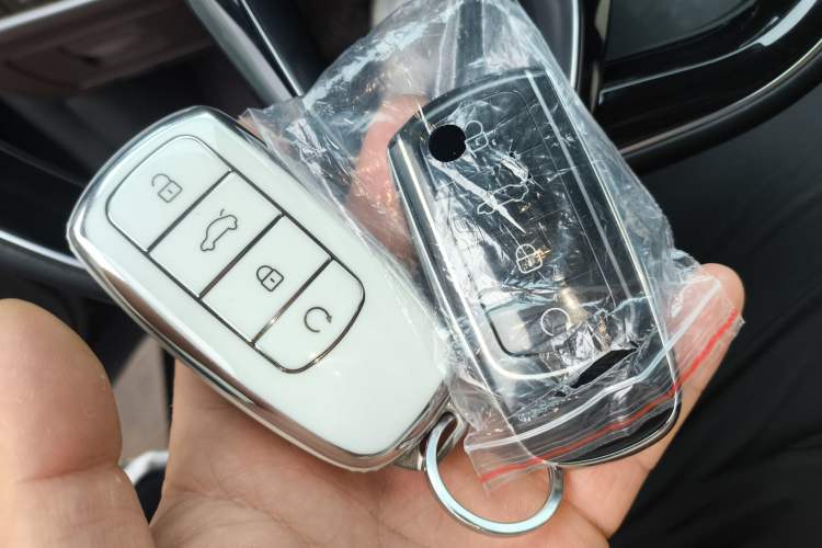 Used Chery Tiggo 8 PRO 2022 390T All-Wheel-Drive Ocean Edition 5 Seats Vehicle Key