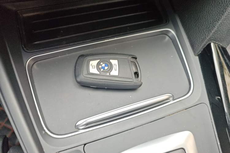 Used BMW 3 Series 2018 320Li Fashion Model Vehicle Key