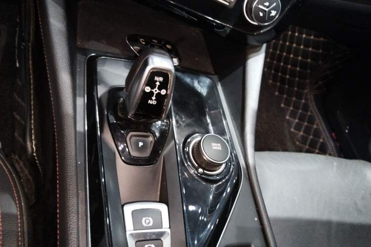 Used Lynk & Co 02 2018 2.0T DCT 4x4 Sport Pro Edition China V Standard
