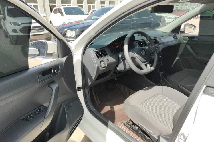 Used Volkswagen Santana 2019 1.5L Automatic Fashion Edition China VI