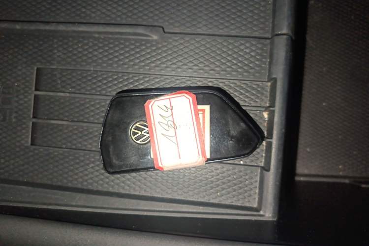 Used Volkswagen ID.UNYX 2024 Pro Long-Range Version