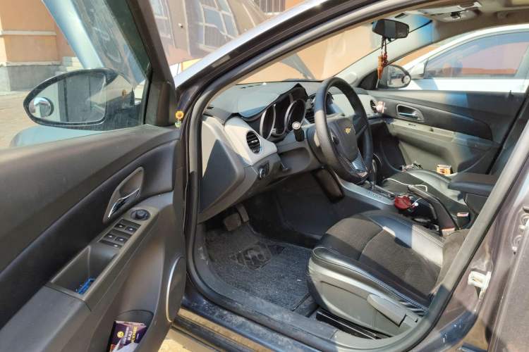 Used Chevrolet Cruze 2012 1.8L SE AT