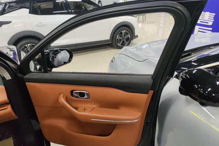 Used Leapmotor C16 2024 Range-Extended 200 LiDAR Edition
