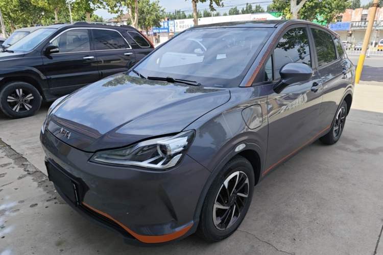 Used NETA V 2021 Long-Range Entertainment Edition Upgrade Model Guazi used car, China used car export, Used car for sale, Used cars, Cheapest cars for sale