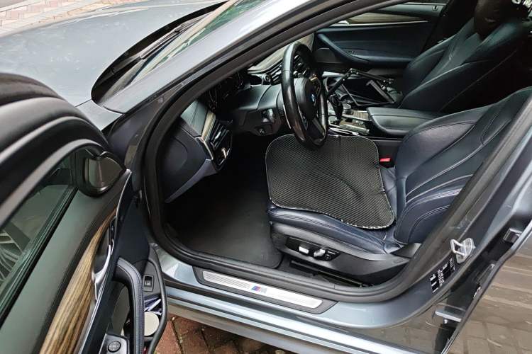 Used BMW 5 Series 2018 530i M Sport Package