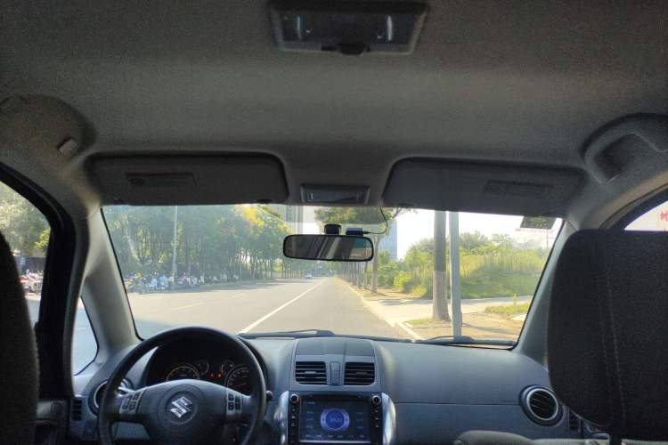 Used Suzuki SX4 2016 1.6L Automatic Classic Edition