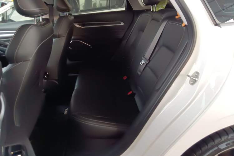 Used Geely Auto Emgrand 2022 4th Generation 1.5L CVT Luxury Model Left Rear Seat