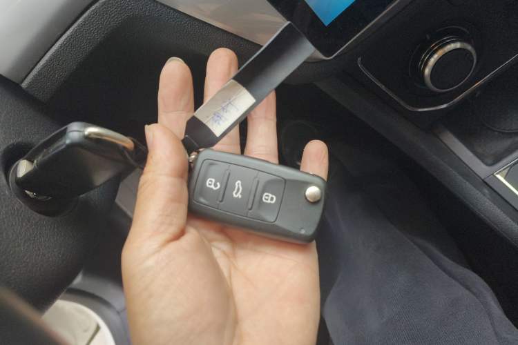 Used Volkswagen Gran Lavida 2015 230TSI DSG Comfort Edition