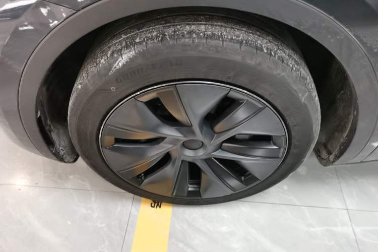 Used Tesla Model Y 2024 Rear-Wheel-Drive Version