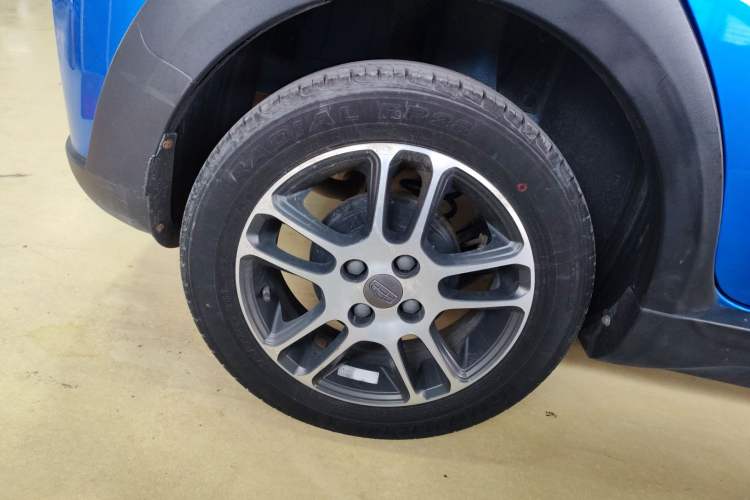 Used Geely Auto Vision X1 2017 1.3L Automatic Player Edition
