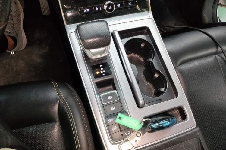 Used Roewe RX5 2021 PLUS 300TGI Automatic Ali National Trend Flagship Ronglin Edition Gear Lever