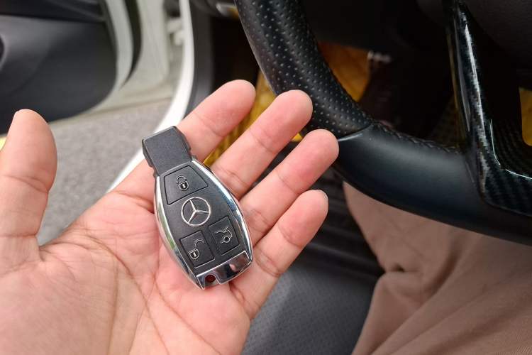 Used Mercedes-Benz C-Class 2018 C 200 Coupe Vehicle Key