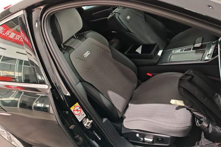 Used Audi A6L 2024 45 TFSI Prestige Dynamic Edition Right Front Seat