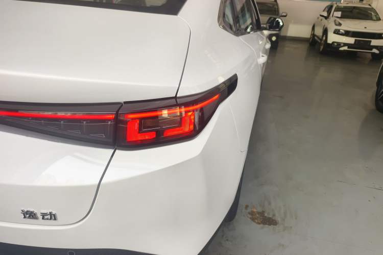 Used Changan Eado 2025 Blue Whale 1.5T 500Bar Prestige Model