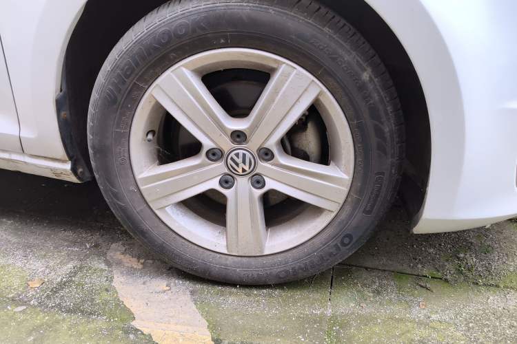 Used Volkswagen Golf 2014 1.6L Automatic Comfort Model
