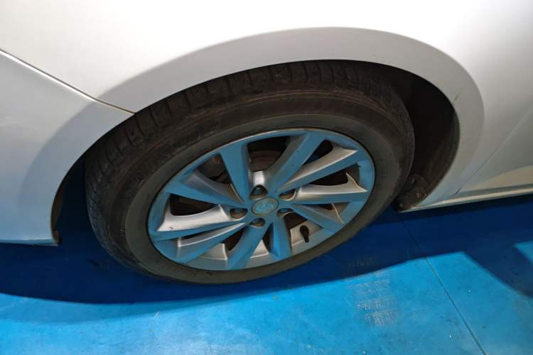 Used Buick Verano 2015 Sedan 15S Automatic Leading Model