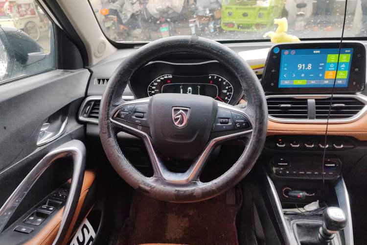 Used Baojun 510 2017 1.5L Manual Luxury Model
