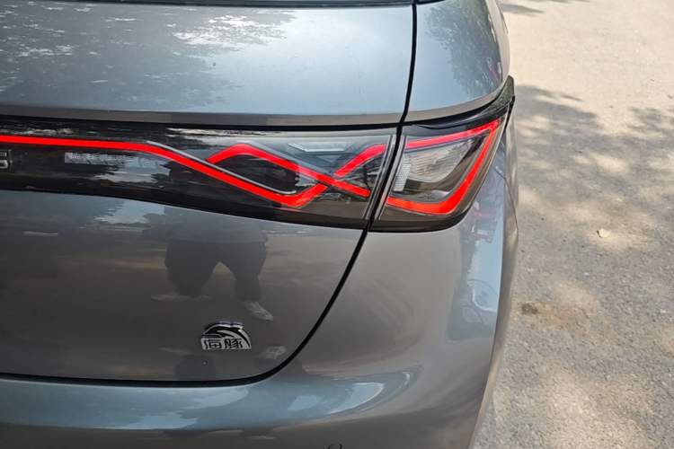 Used BYD Dolphin 2021 405 km Fashion Edition