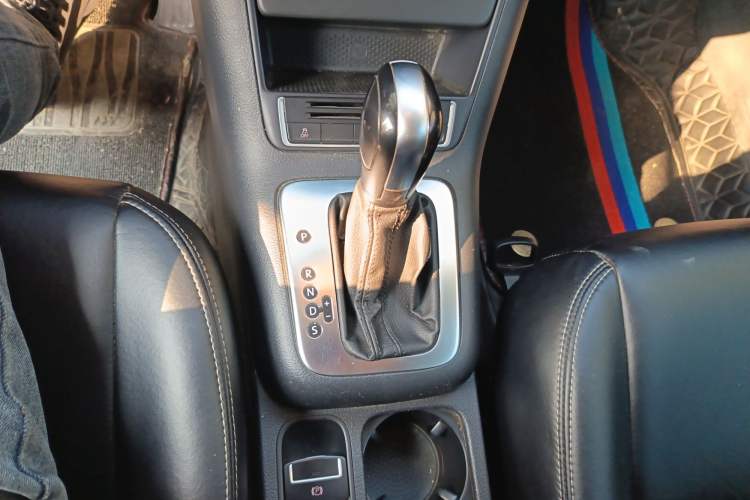 Used Volkswagen Tiguan 2017 300TSI Automatic Two-Wheel Drive Silk Road Luxury Edition