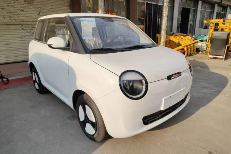 Used CHANGAN NEVO Lumin 2024 130km Qingyue Version Front Right 45 Deg